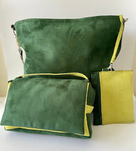 Cargar imagen en el visor de la galería, PACK BOLSO+NECESER+MONEDERO ANTELINA VERDE-KIWI
